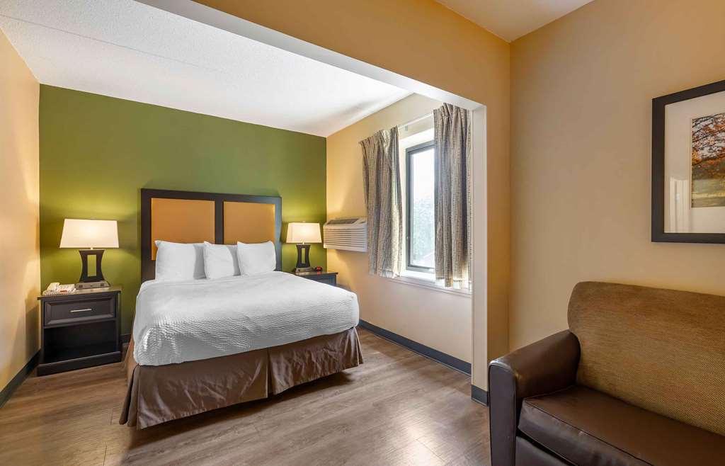 Extended Stay America Suites - Cleveland - Middleburg Heights Habitación foto