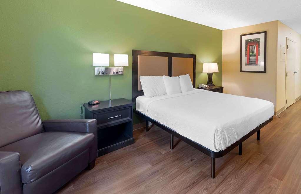 Extended Stay America Suites - Cleveland - Middleburg Heights Habitación foto