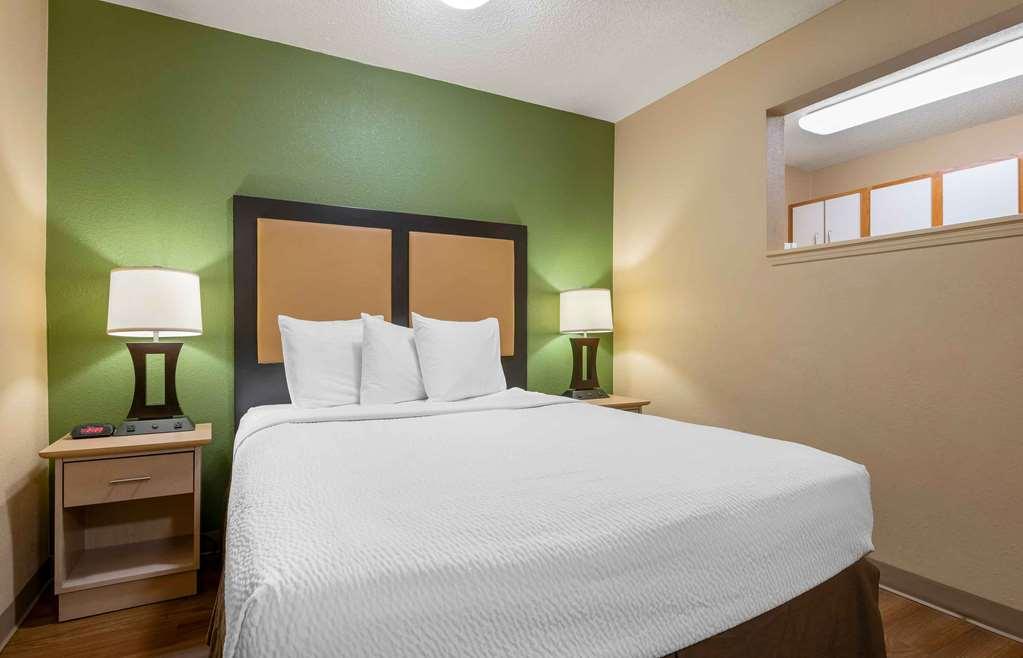 Extended Stay America Suites - Cleveland - Middleburg Heights Habitación foto